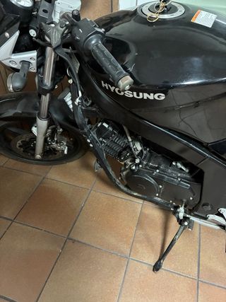 Hyosung 125 GT Moto