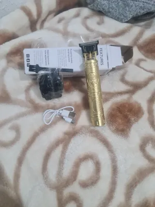 Máquina Cortapelo Vintage T9 Dorada