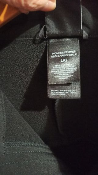 Chaqueta The North Face Negra Softshell .