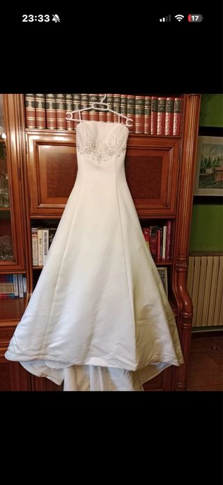 Vestido de Novia con Estola
