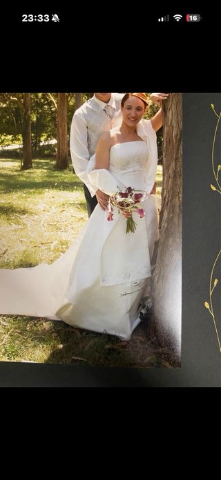 Vestido de Novia con Estola