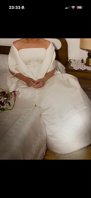 Vestido de Novia con Estola