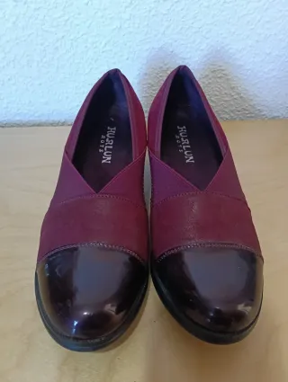 Zapatos mujer de tacón bajo burdeos. N°40