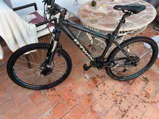 Bicicleta B-Twin Rockrider 500
