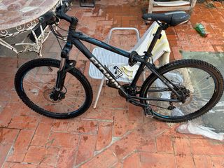 Bicicleta B-Twin Rockrider 500