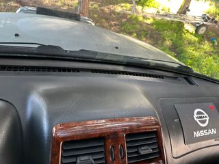 Rejilla Desempañado Parabrisas Nissan Terrano