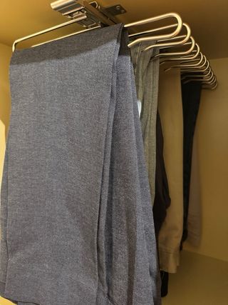 Pantalonero estraibile in metallo