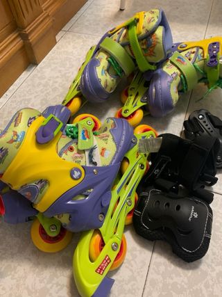 Patines infantiles ajustables con protecciones