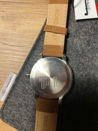 Orologio Mondaine nuovo con cartellino