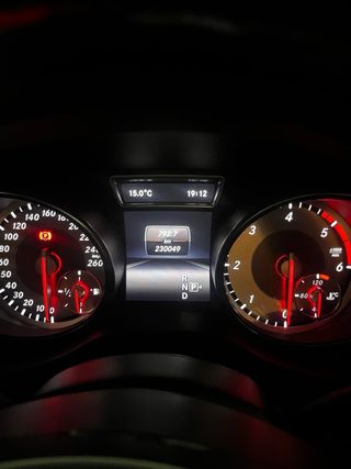 CLA 220 CDI Pack AMG Line 177cv