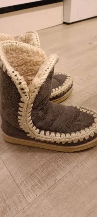 Botas MOU grises talla 38