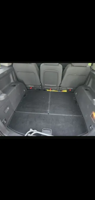 Volkswagen Touran 2009