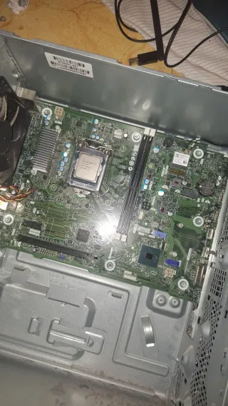 Placa Base HP y Caja PC