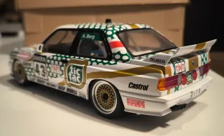 Maqueta Autoart 1:18 BMW M3 E30