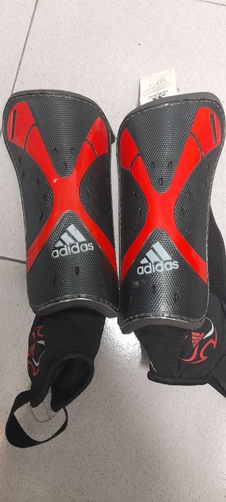 Espinilleras Adidas Talla L niño