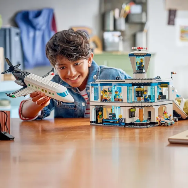 LEGO Aeropuerto con Avión 60502