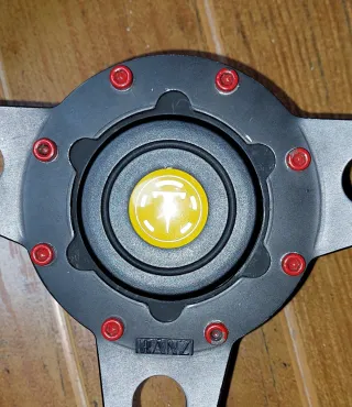 Volante deportivo con piña Seat 600