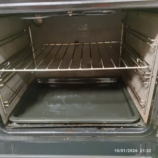 Placa vitrocerámica y horno