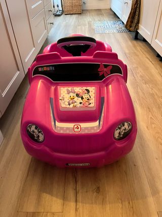 Coche Eléctrico Niña Minnie Injusa