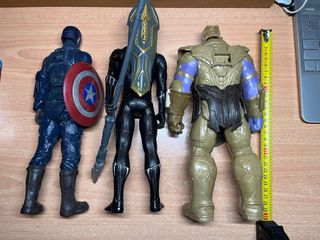 Lote 3 Figuras Marvel Titan Hero de Hasbro