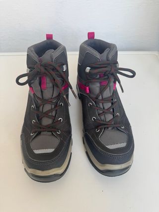 Zapatillas niña grises y rosas talla 36