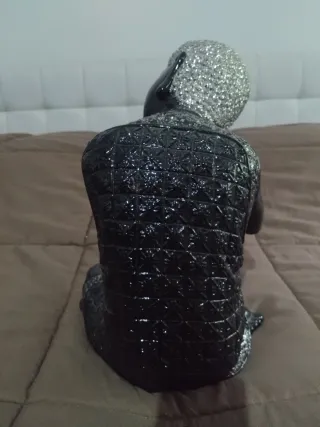 Estátua Buda Decorativa Preta com Glitter