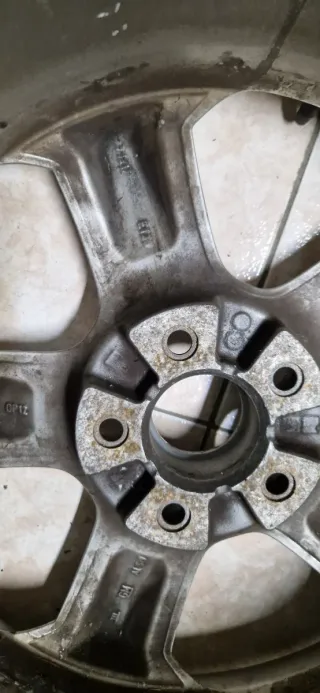 Llanta Opel Astra GTC