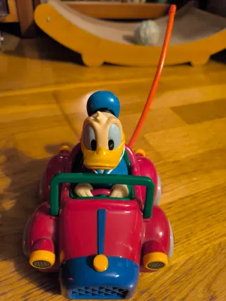 Coche Pato Donald Años 90