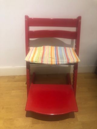 Trona Stokke Tripp Trapp Roja