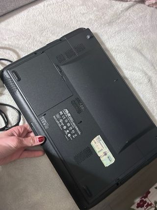 Ordenador portátil Asus X5DIJ