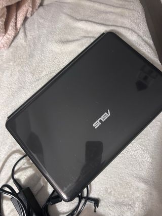 Ordenador portátil Asus X5DIJ