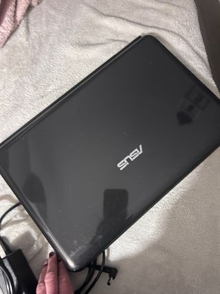 Ordenador portátil Asus X5DIJ