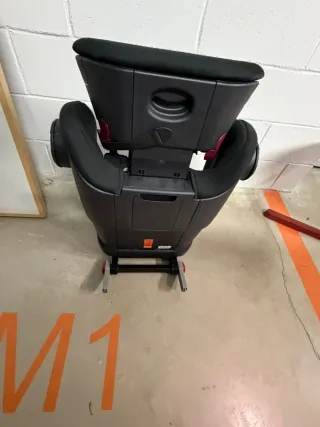 Super Rebajada! Silla coche Britax Römer negra