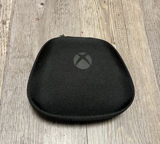 Mando Xbox Elite Series 2 + Estuche