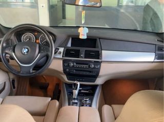 BMW X5 2010