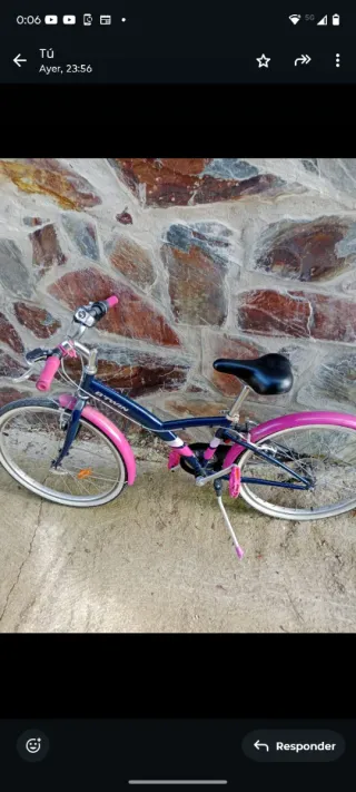 Bicicleta Btwin para niñas azul y rosa