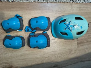 Bicicleta Btwin para niñas azul y rosa