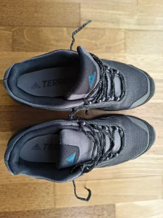 Adidas Terrex Talla 42