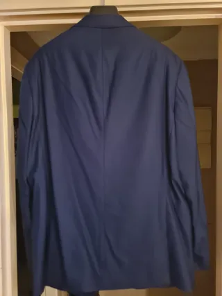 Chaqueta de traje azul para hombre 20€ cada una