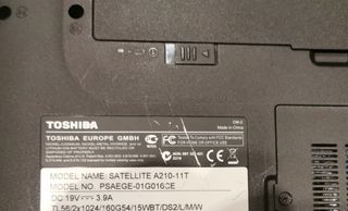 Ordenador Portátil Toshiba Satellite. Muy cuidado.