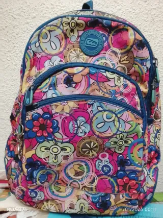 Mochila acolchada con estampado floral