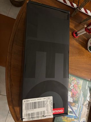 Lenovo Legion Go 2TB + Accesorios