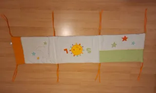 Chichonera. colcha cuna y almohada.  Impecable