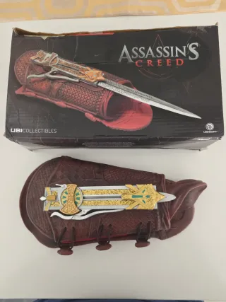 Guante Assassin's Creed UbiCollectibles