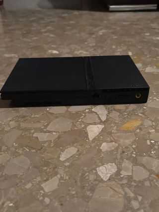 PlayStation 2 Slim Negra - Para Piezas