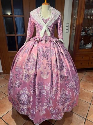 Traje de Fallera con 2 corpiños