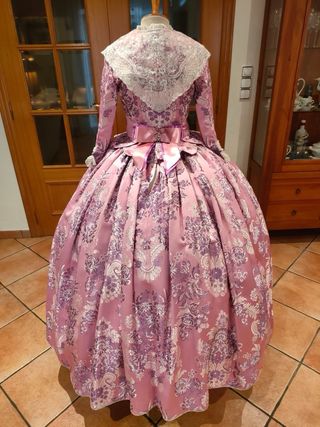 Traje de Fallera con 2 corpiños