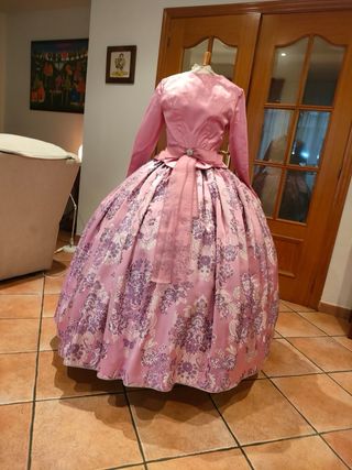 Traje de Fallera con 2 corpiños