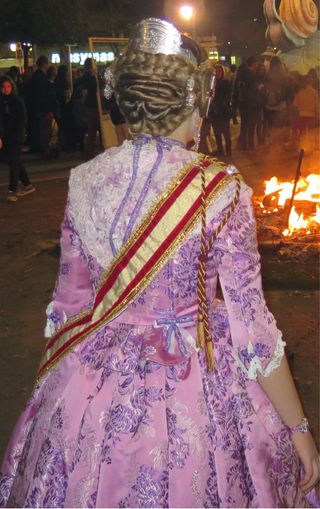 Traje de Fallera con 2 corpiños