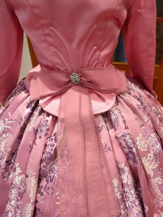 Traje de Fallera con 2 corpiños